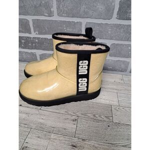 UGG‎ brand Women's 1113190 Classic Clear Mini WP Boots Shoes Size 6